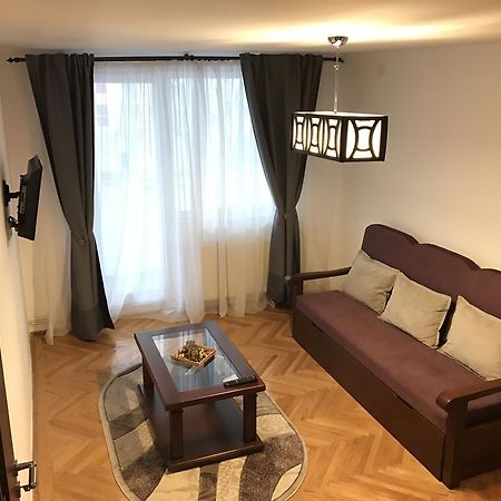 Apartment Krondays Braşov Eksteriør billede